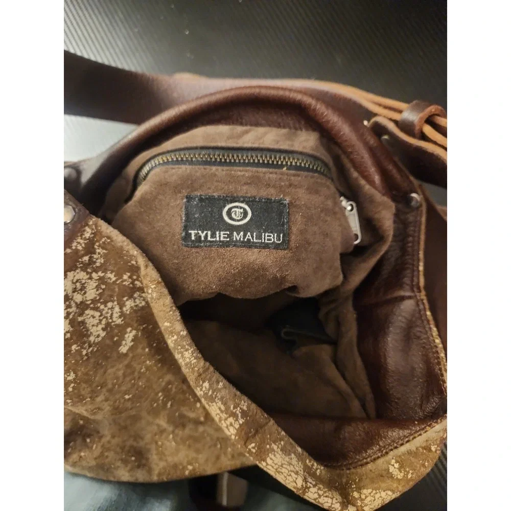 Vtg Tylie Malibu Distressed Crackle Metallic Suede Hobo Bag with Leather Accents